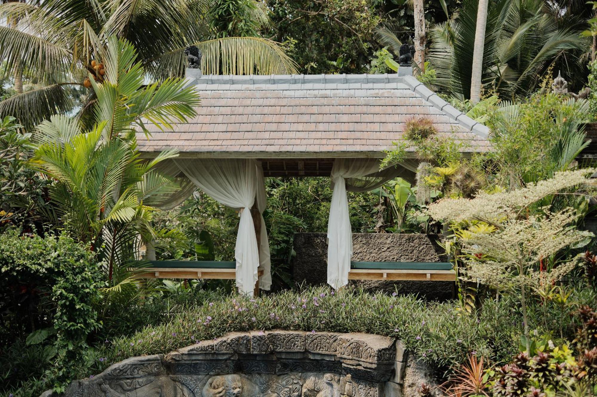 Gynandha Ubud Cottage Bagian luar foto